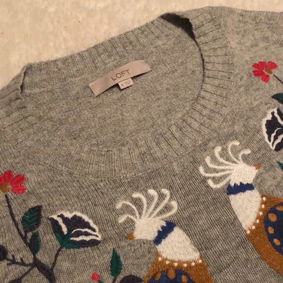 Ann Taylor Loft Sweater - Picture 3 of 3